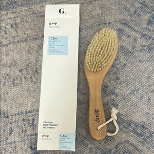 Goop Beauty G.Tox Ultimate Dry Brush
